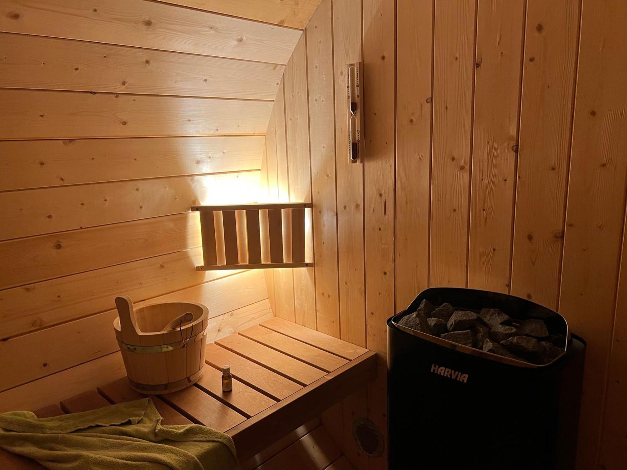 Ferienhaus Wendelinus Mit Pool & Sauna ハウザッハ エクステリア 写真